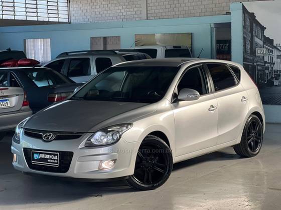 HYUNDAI I30 2.0 MPI 16V GASOLINA 4P MANUAL